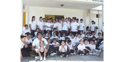 ESC. N° 285 GRANADERO DOMINGO ORTIZ