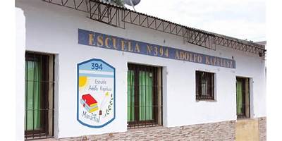 ESC. N° 394 ADOLFO KAPELUSZ