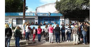 ESCUELA COMUNITARIA VILLA ASTOLLFI