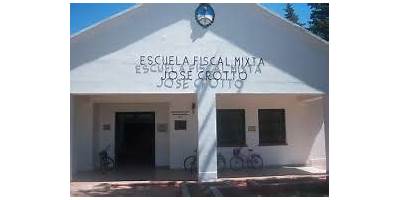 ESCUELA JOSE CROTTO