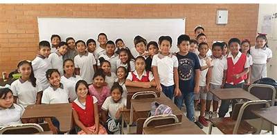 ESCUELA JULIO CORTÁZAR