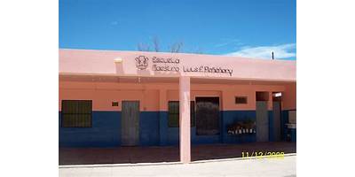 ESCUELA LUIS FELIPE DEL ROSARIO PEÑEÑORY