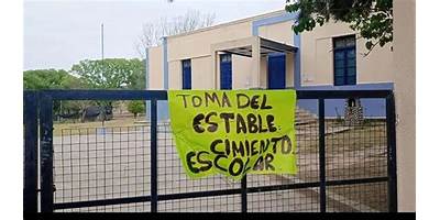ESCUELA N° 214 DINA PEREA DE APARICIO