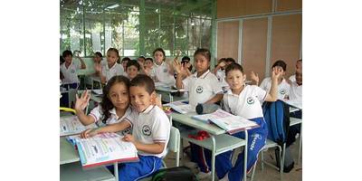 ESCUELA N° 217 REPUBLICA DE ECUADOR / JI 820