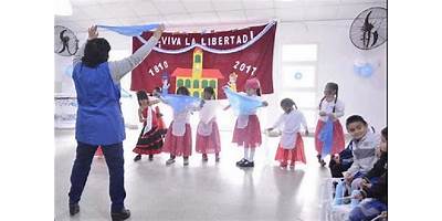 ESCUELA N° 878 FEDERACION TRABAJADORES DE LUZ Y FUERZA