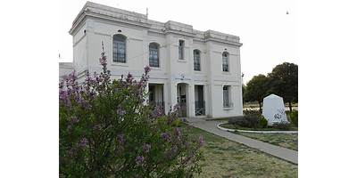 Escuela Nº 28 Augusto Bravard