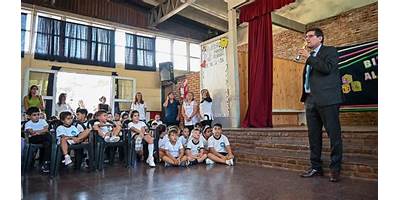 ESCUELA NRO 4 SARGENTO CABRAL