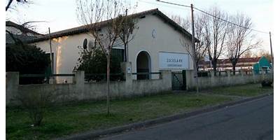 ESCUELA VICENTE LOPEZ Y PLANES