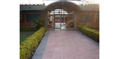 INST. EDUCATIVO LOS LAPACHOS