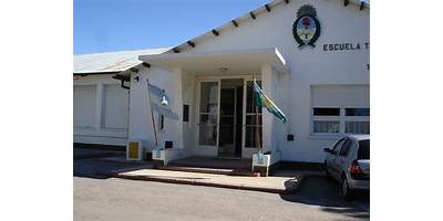 INSTITUTO CENTENARIOS
