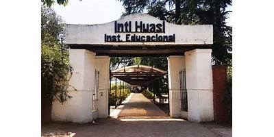 INSTITUTO EDUCACIONAL INTI HUASI