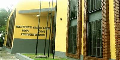INSTITUTO SANTA LUCIA