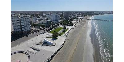 CENTRO DE ESTUDIOS COSMETOLÓGICO MADRYN