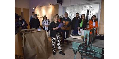ESCUELA DE ARTE Nº501 LILIANA GRINBERG