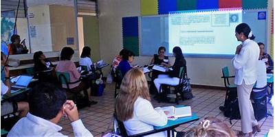 ESCUELA DE CAPACITACION PBRO.REINALDO SCHOH N° 16