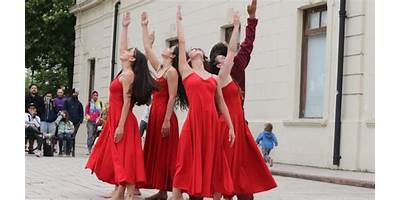 ESCUELA DE DANZAS CLASICAS Nº3