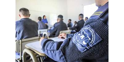 ESCUELA SUPERIOR DE OFICIALES