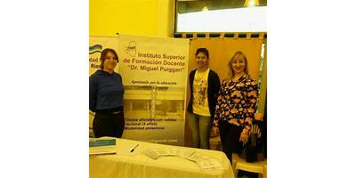 INSTITUTO DE FORMACION DOCENTE DR. MIGUEL PUIGGARI