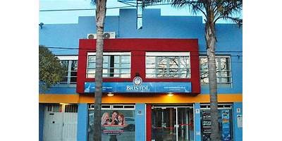 INSTITUTO SUPERIOR BRISTOL