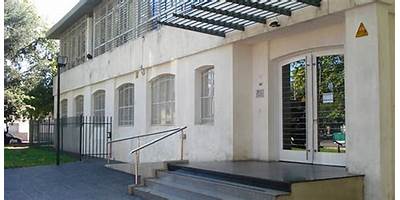 INSTITUTO SUPERIOR DE PROFESORADO NRO 28 OLGA COSSETTINI