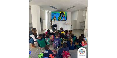 JARDIN DE INFANTES NUCLEADO N° 0-129 (1-715)